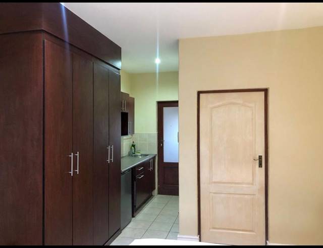 0 BEDROOM PROPERTY TO RENT IN ROCKLANDS